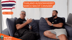 Marco uns Stefan auf dem Sofa